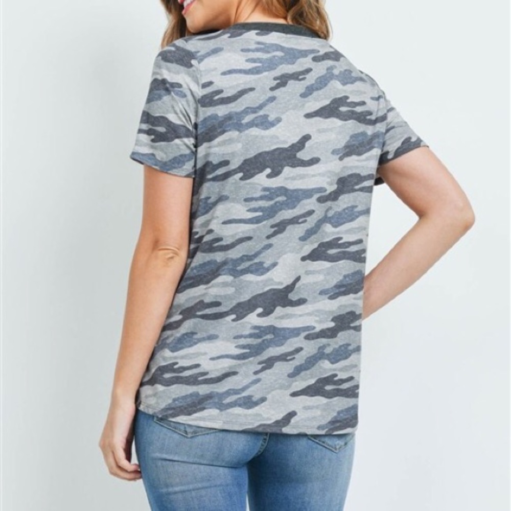 ☑️CAMO TEE - Picture 3 of 3